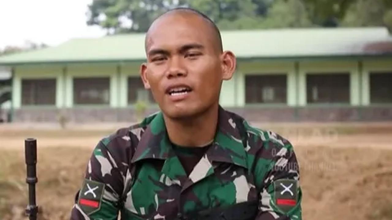 Kemudian pada saat kelas 3 ada sosialisasi rekrutmen TNI AD.<br>