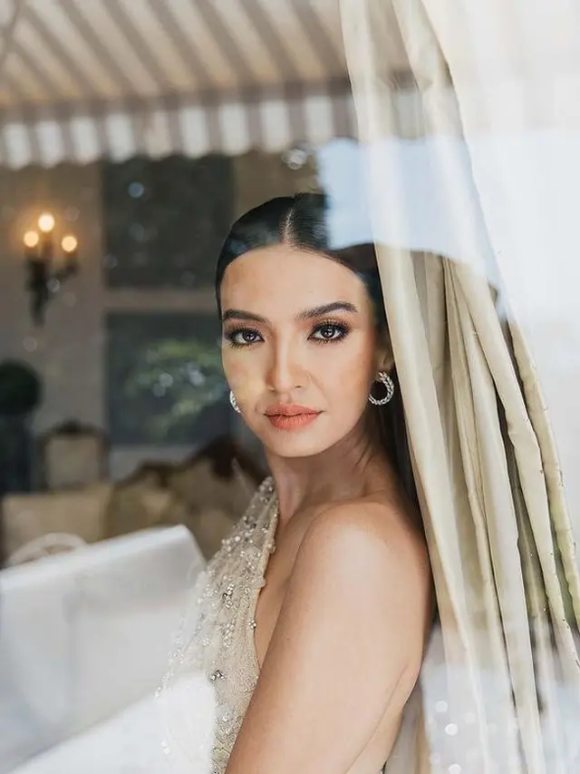 [Fimela] Raline Shah