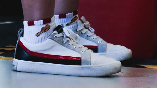 Desain kaos kaki yang dihadirkan Argyle & Oxford