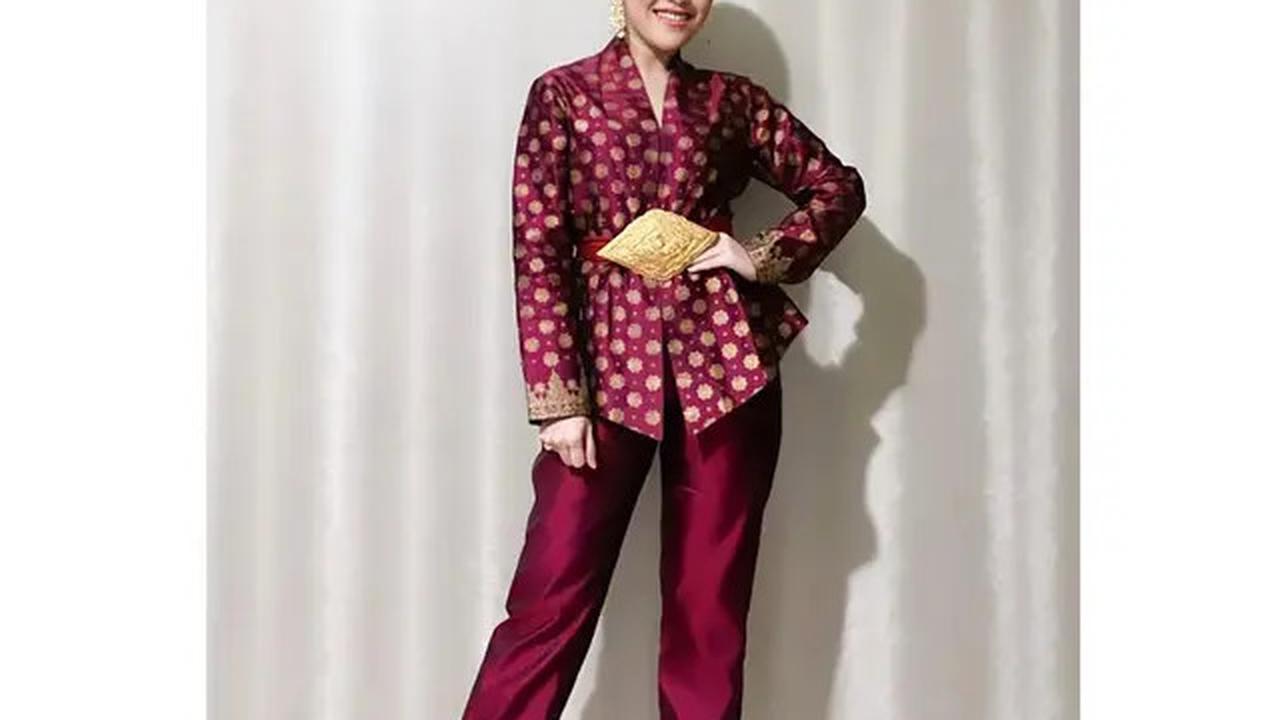 8 Potret Ayu Ting Ting Pakai Batik, Anggun dan Elegan di Berbagai Momen