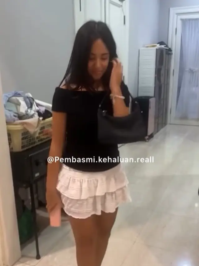 Mikhayla, anak Nia Ramadhani (Instagram/pembasmi.kehaluan.reall)