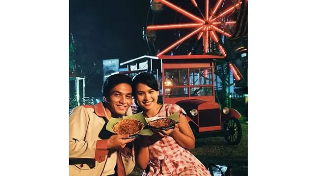 Saat syuting film Habibie & Ainun 3, keduanya terlihat seperti sepasang kekasih.