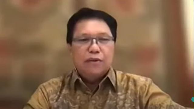 Jubir Kemenkes Mohammad Syahril soal daftar 15 obat yang disebut-sebut mengandung bahan berbahaya.