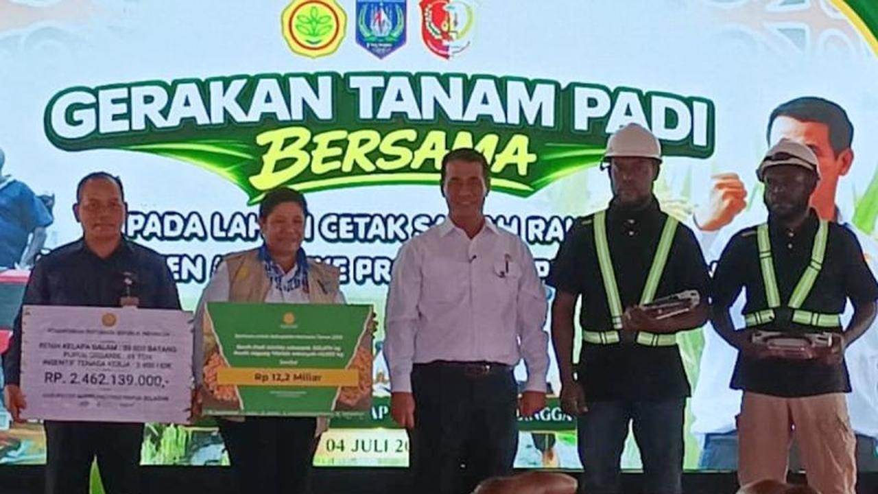Perkuat Ketahanan Pangan, Mentan Salurkan Bantuan Pertanian Rp1,3 Triliun untuk Papua Selatan