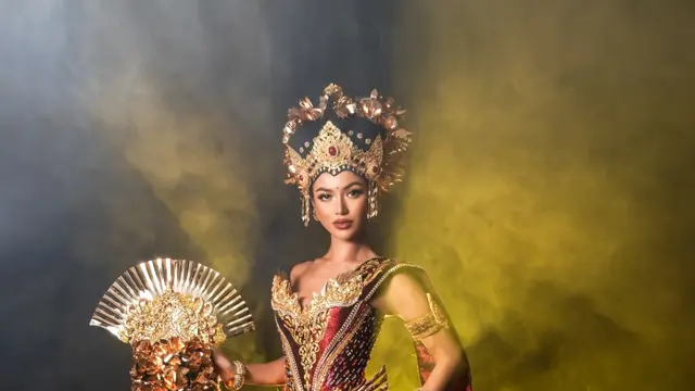 Dari Al-Aqsa hingga Bunda Maria, Parade Gaun Simbol Spiritual yang Menggema di Miss Universe 2025