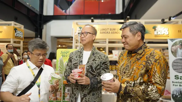 Menteri Perindustrian Agus Gumiwang Kartasasmita dalam acara Pembukaan Rangkaian Sagu Expo di Jakarta, Rabu (2/10/2024). (Dok Kemenperin)