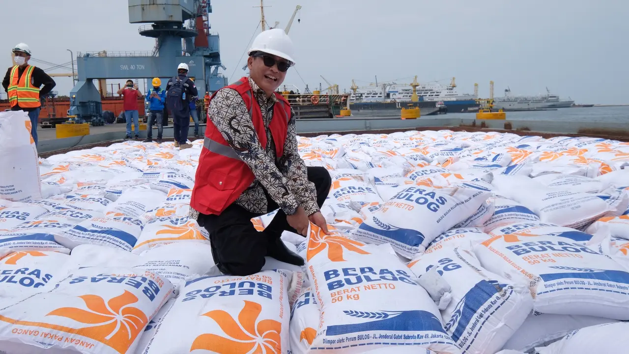 Percepat Realisasi Impor, Bulog Perbanyak Destinasi Pelabuhan Penerima