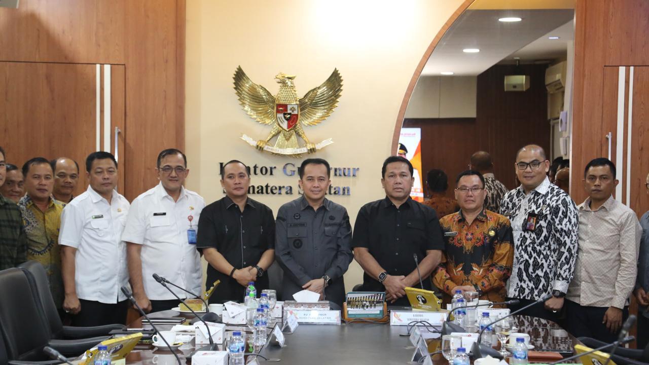 Forkopimda Sumsel menggelar pertemuan pastikan Pemilu zero konflik. (Istimewa)