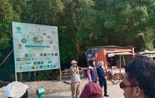 Gerakan Nasional ASRI Gelar Aksi Bersih di Kampung Nelayan Untia Makassar, Kumpulkan Ratusan Kilogram Sampah
