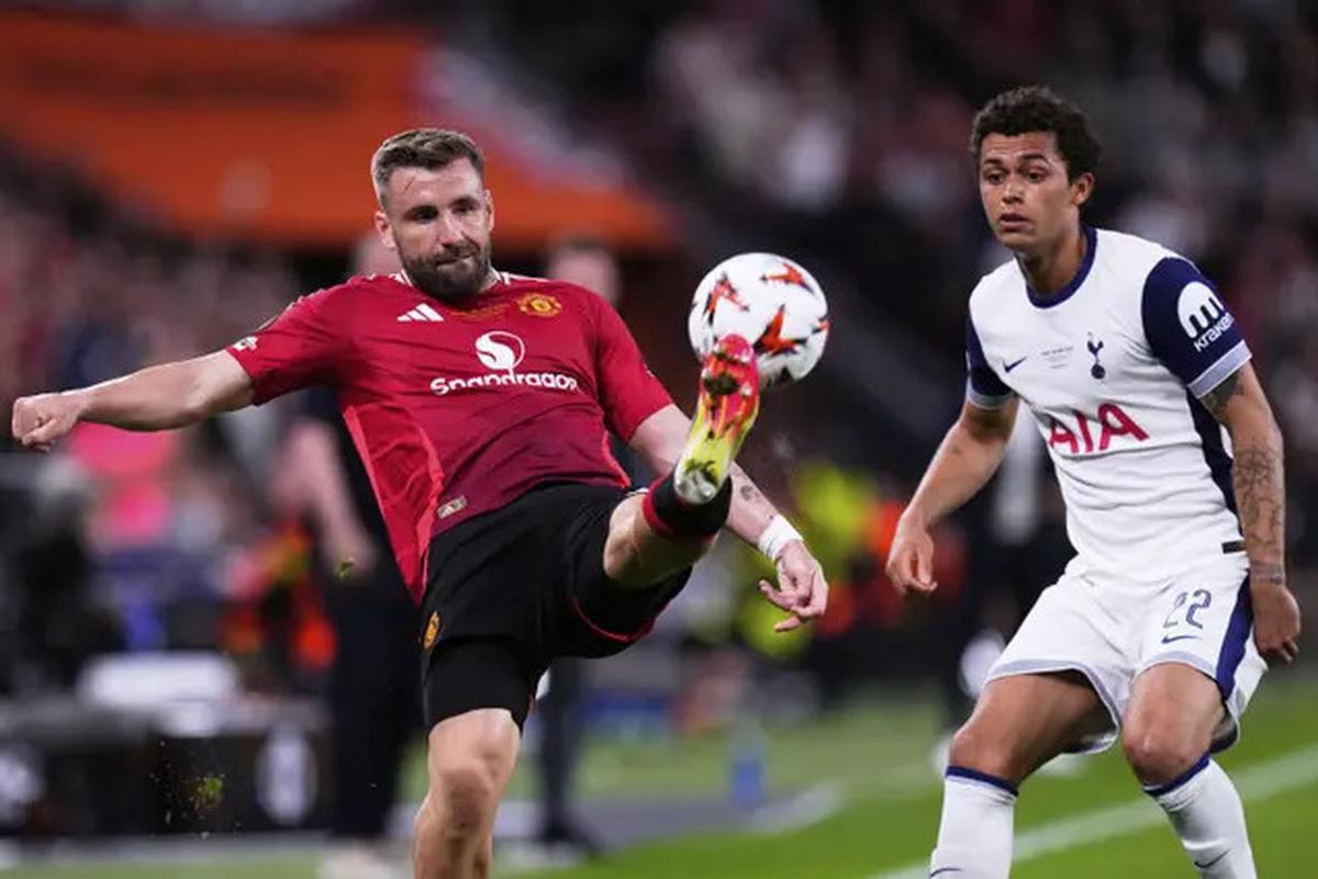 Kritik Pedas Alan Shearer: Taktik Amorim Memalukan, MU Kacau di Segala Lini