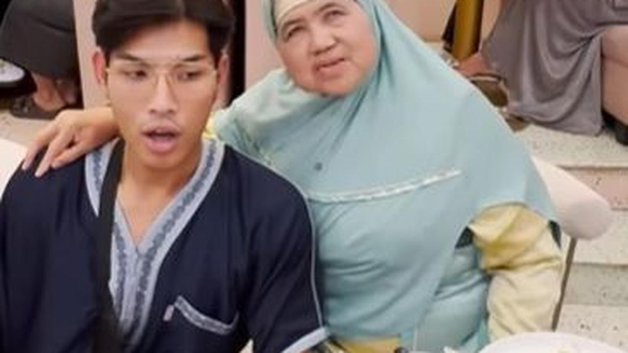 Ustazah Mamah Dedeh angkat bicara ketika diminta tanggapan tentang viralnya nonis berburu takjil.&nbsp;