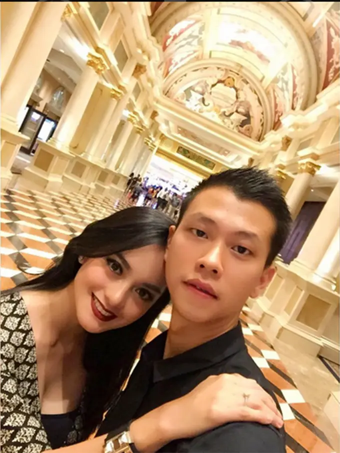 [Bintang] Ririn Ekawati dan Ferry Wijaya