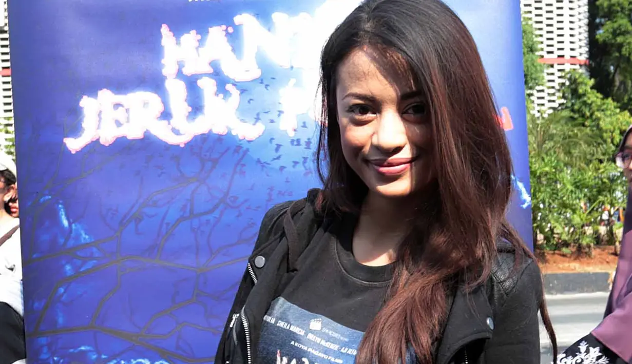 Tidak bersama sang suami datang ke Indonesia lantaran saat ini suaminya masih memiliki pekerjaan yang harus diselesaikan di London, Inggris. (Deki Prayoga/Bintang.com)