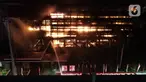 Foto udara memperlihatkan kebakaran Gedung Kejaksaan Agung Republik Indonesia pada Sabtu (22/8/2020). Lebih dari 20 unit mobil pemadam kebakaran dikerahkan untuk menjinakkan si jago merah di Jalan Sultan Hasanuddin Dalam, Kebayoran Baru, Jakarta Selatan tersebut. (Liputan6.com/Herman Zakharia)
