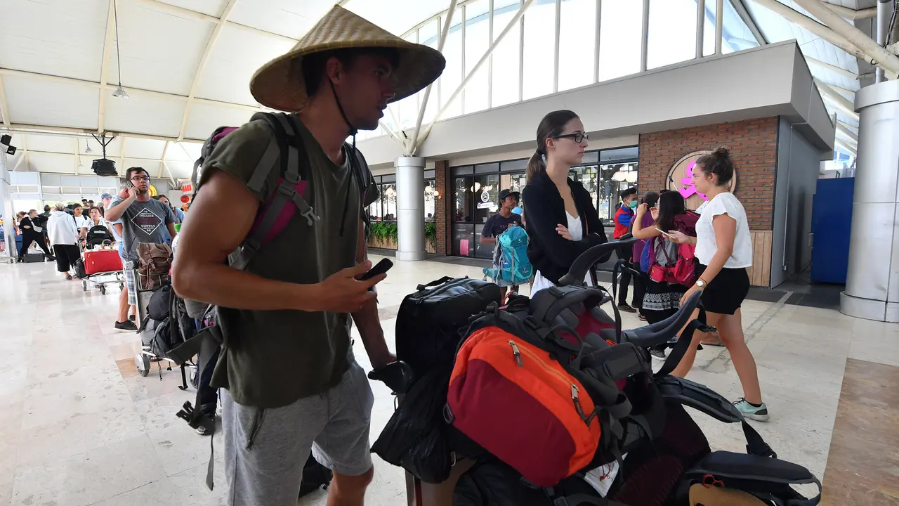 Operasional Bandara Lombok Praya Kembali Normal