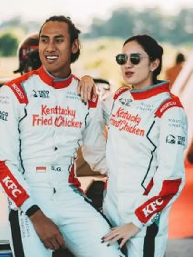 Sean Gelael dan Naarah Joesoef