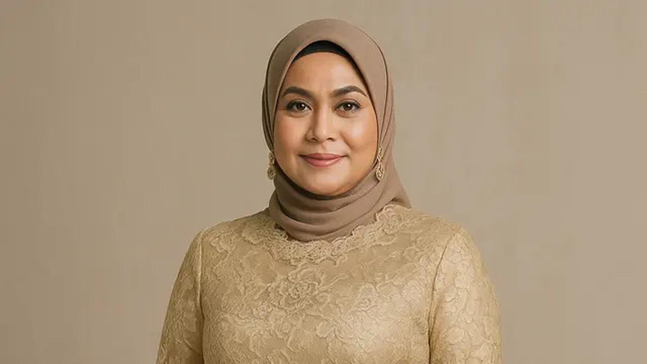 10 Rekomendasi Gamis Brokat Tali Samping untuk Ibu-ibu Usia 40 Tahun
