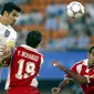 Ali Daei. Striker Timnas Iran yang pensiun pada 2007 ini mengoleksi 8 hattrick dari total 109 gol dalam 149 laga internasional. Hattrick pertamanya dibuat saat ia mencetak 3 gol ke gawang Maladewa pada laga Kualifikasi Piala Asia, 31 Maret 2000 yang berkesudahan 8-0. (AFP/Goh Chai Hin)