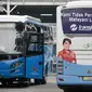 Bus Transjakarta saat berada di halte Ragunan, Jakarta, Kamis (6/10). Pendaftaran layanan bus gratis Transjakarta dibuka sampai dengan tanggal 17 Oktober dan efektif bisa digunakan mulai 1 November 2016. Liputan6.com/Yoppy Renato)