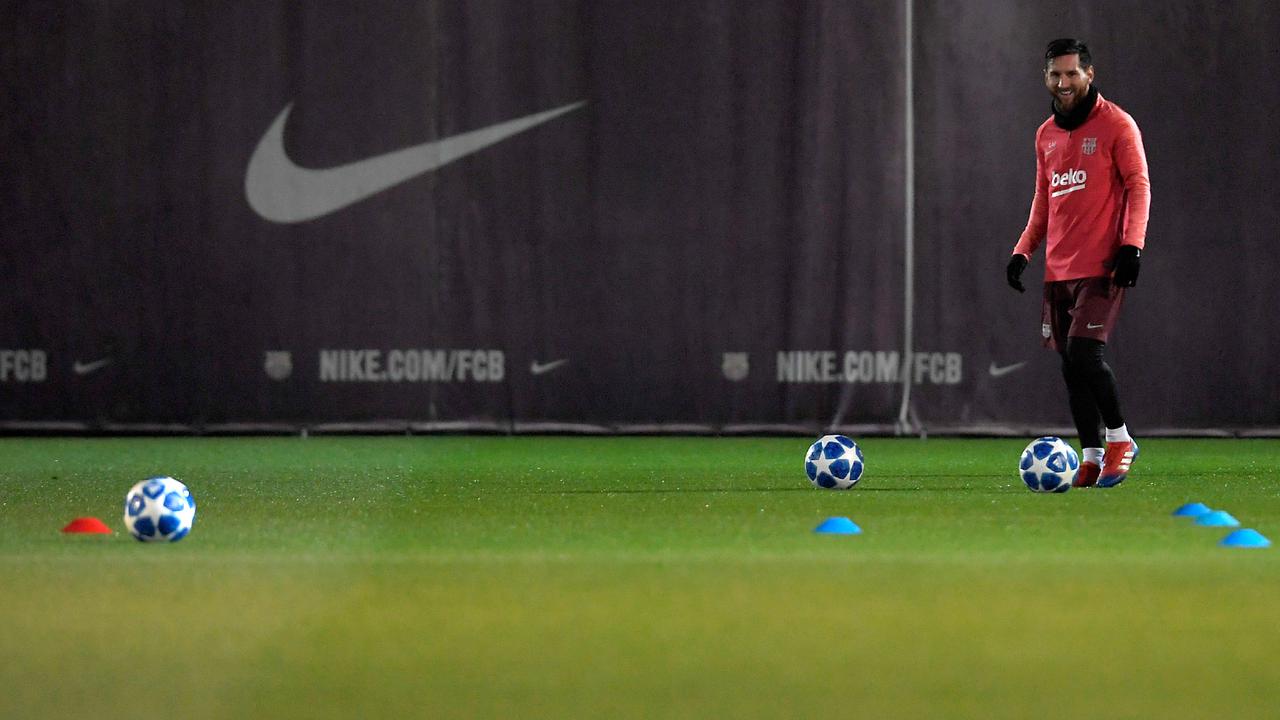 Jelang Hadapi Tottenham, Messi Berlatih Penuh Tawa