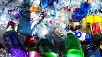 Ilustrasi sampah plastik (dok.unsplash/ Nick Fewings)