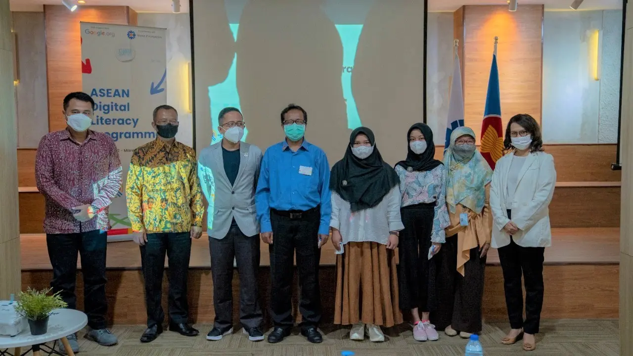 Perangi Disinformasi, ASEAN Foundation Gandeng Ruangguru Tingkatkan Literasi Digital di Indonesia
