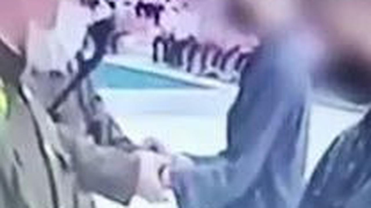 Video Langka Dua Remaja Korut Dihukum Kerja Paksa karena Nonton Drama Korea