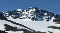 Gunung Kebnekaise (Photo: Wiki CC oleh Alexandar Vujadinovic)