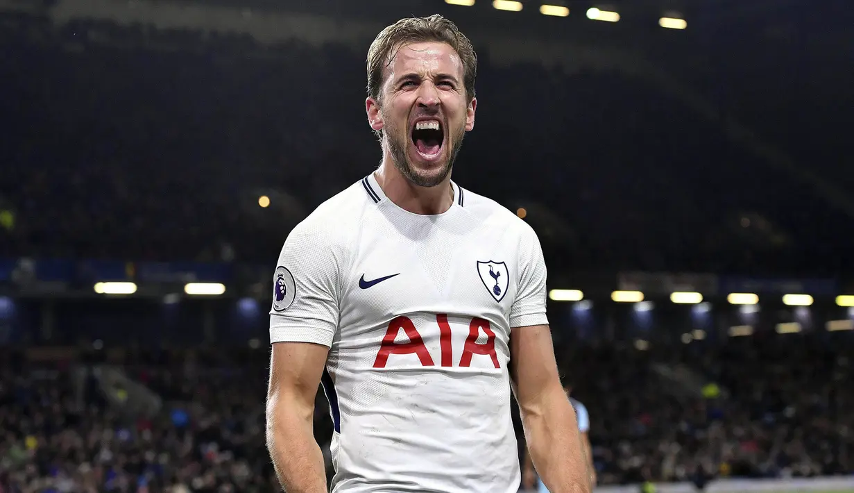 1. Harry Kane (Tottenham Hotspur) - Overall 90 (Naik 1 Poin). (AP/Anthony Devlin)