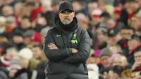 Pelatih Liverpool, Jurgen Klopp saat menghadapi Chelsea pada laga pekan ke-22 Premier League 2023/2024 di Anfield Stadium, Liverpool, Rabu (31/1/2024). (AP Photo/Jon Super)