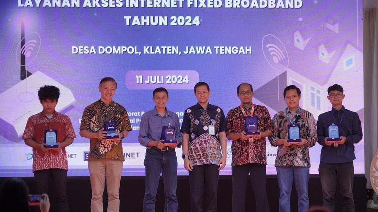 Disambut Antusiasme Warga, Akses Internet FBB Gratis Bangkitkan Ekonomi Pelosok Desa