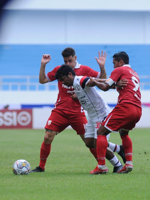 Arema FC Vs Persis Solo