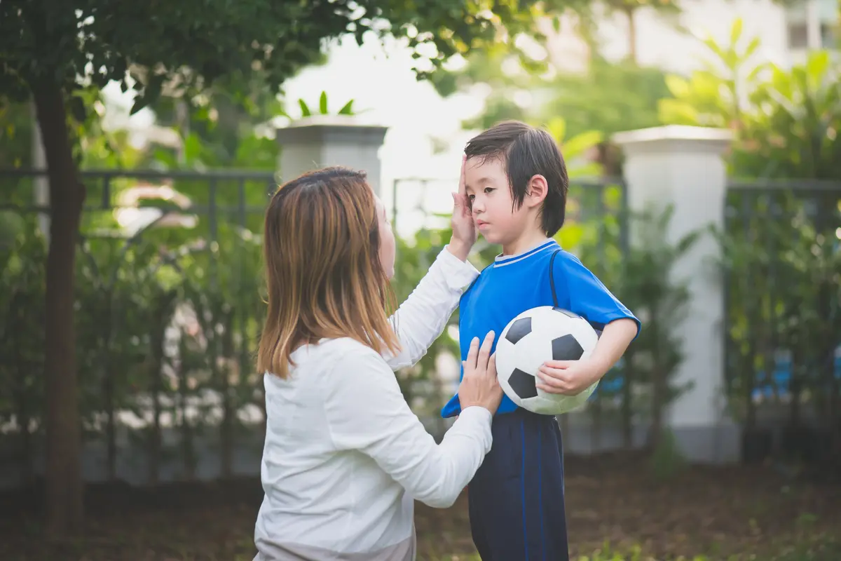 Bermain dengan anak