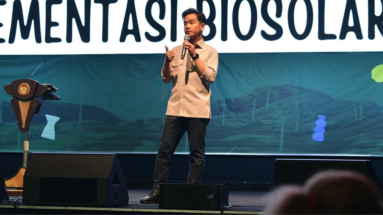 VIDEO: Gregetan Gibran Depan Anak Muda "Saya Bahas Kemenyan Ribut, Bahas AI Ribut Juga!"