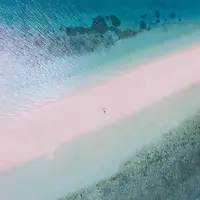 Pulau Dodola, Morotai, Halmahera, Maluku. (Sumber Foto: fadilrifkiyuda/Instagram)