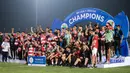 Madura United harus puas menjadi runner-up setelah dua kali dikalahkan Persib Bandung dalam dua leg laga final Championship series. Madura United yang di fase reguler series menenmpati posisi keempat, berhak atas hadiah uang senilai Rp1,25 miliar atas pencapaiannya di peringkat kedua. (Bola.com/Bagaskara Lazuardi)