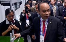 VIDEO: Santai Menkominfo di Rapat Komisi I DPR "Tenang Saja Masa Kalian Takut Sama Starlink"