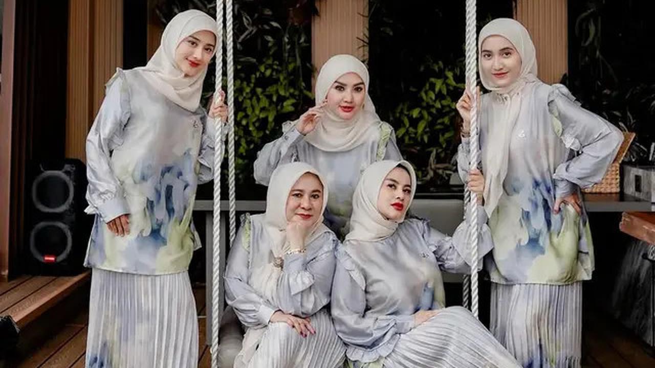 7 Potret Ulang Tahun Ghea Youbi, Kompak Berhijab dan Pakai Baju Kembar