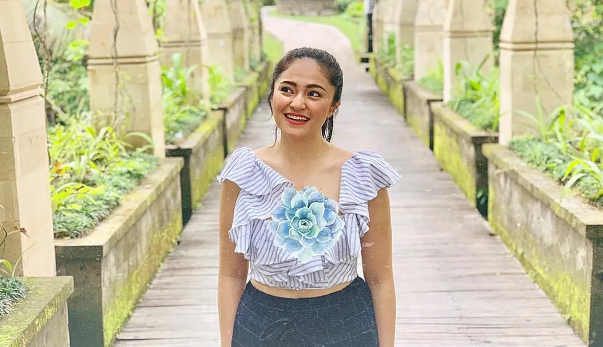 (Instagram/marshanda99)