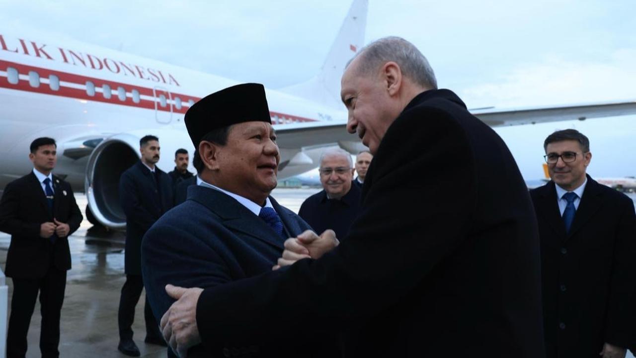Tiba di Ankara, Prabowo Disambut Langsung Presiden Erdogan
