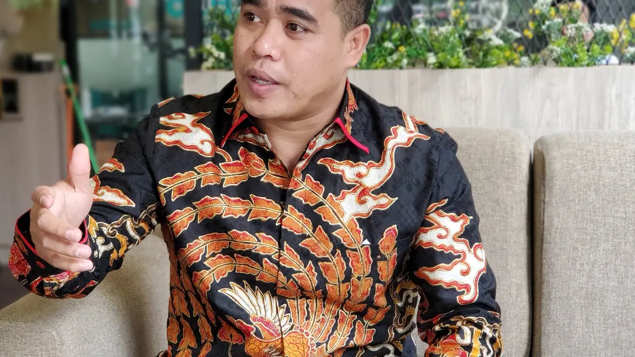 Pengurus Pusat Angkatan Muda Majelis Dakwah Islamiyah (PP AMMDI) Bambang Irawan mendukung langkah KPK yang akan memanggil La Nyalla.