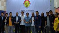 Pertemuan BOPI, PT LIB, PSSI, APPI, dan perwakilan klub yang dihadiri Persija Jakarta dan Bhayangkara FC, jelang bergulirnya Liga 1 2019 di Kantor Kemenpora, Jumat (10/5/2019). (Bola.com/Muhammad Adiyaksa)
