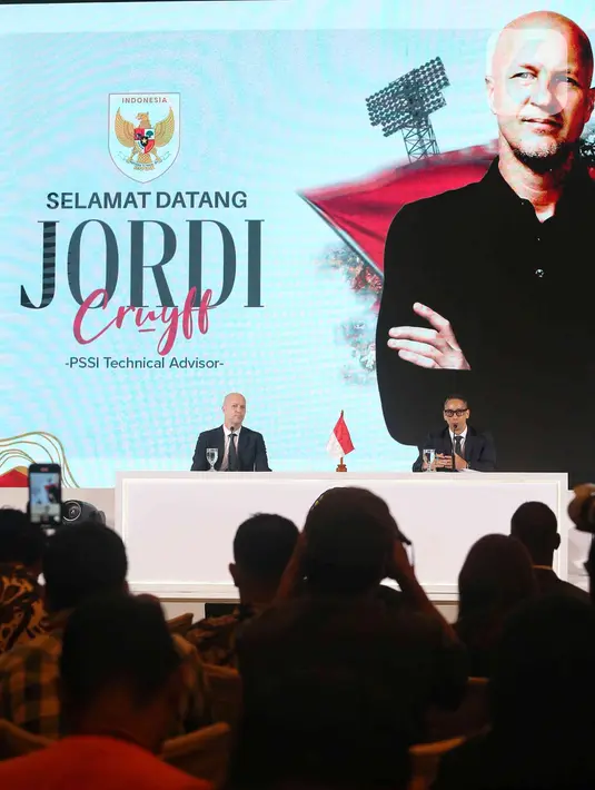 Beberapa sumber mencatat, Jordi Cruyff pernah jadi direktur olahraga di AEK Larnaca, kemudian di M. Tel Aviv. (Liputan6.com/Angga Yuniar)
