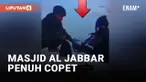 Duh, Copet Berkeliaran di Masjid Al Jabbar