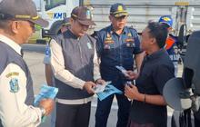 Ramp Check Dishub Probolinggo: Empat Kendaraan Terjaring Pelanggaran di Exit Tol Gending