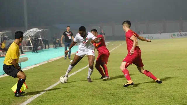 Kalteng Putra vs PSM Makassar