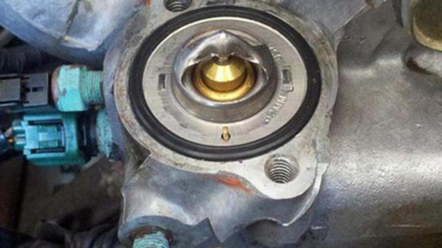 Mengenal Thermostat Si Kecil Yang Bertugas Menjaga Suhu Mesin Otomotif Liputan6 Com