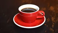 Ilustrasi kopi hitam. (Foto oleh Skylar Kang dari Pexels)