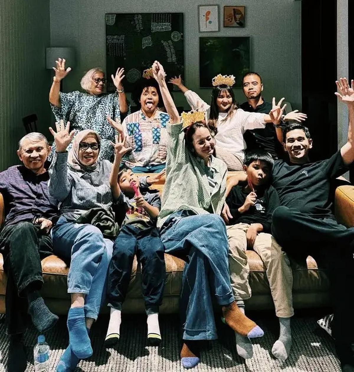 10 Gaya Artis Tanah Air Rayakan Pergantian Tahun 2024 ke 2025 di Luar Negeri, Nagita Slavina, Enzy Storia, hingga Syifa Hadju