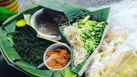 Pecel Semanggi, Kuliner Khas Surabaya yang Bermanfaat untuk Kesehatan